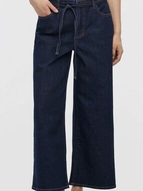 Reitman’s Denim Capris